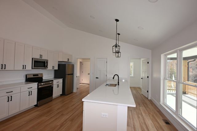 2234 Highway 412, W, Linden, TN 37096