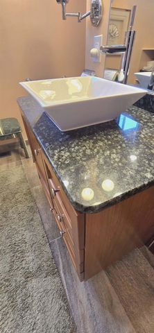 621 Ashwood Drive, Flushing, MI 48433