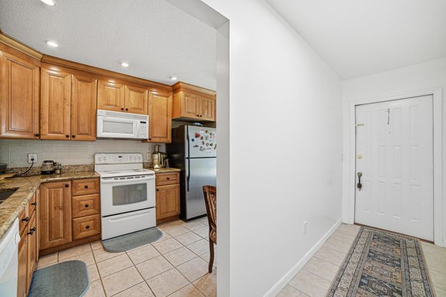 6335 Tall Cypress Circle, Greenacres, FL 33463