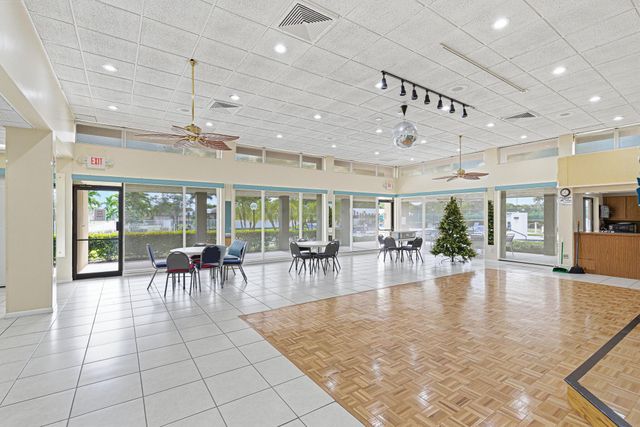 6335 Tall Cypress Circle, Greenacres, FL 33463