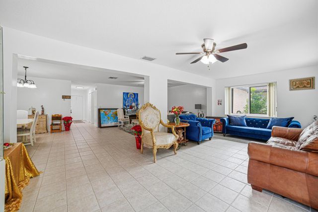 6335 Tall Cypress Circle, Greenacres, FL 33463