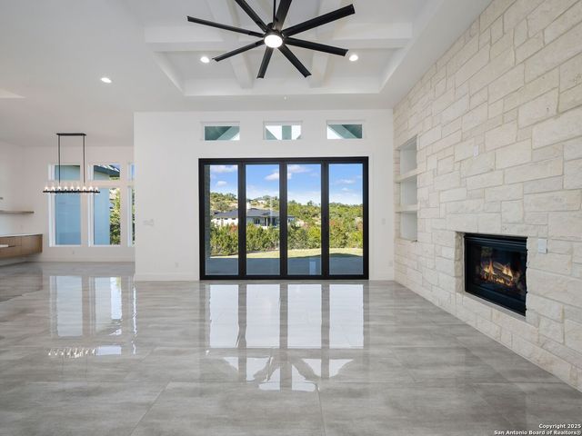 10907 Nina Ridge, San Antonio, TX 78255