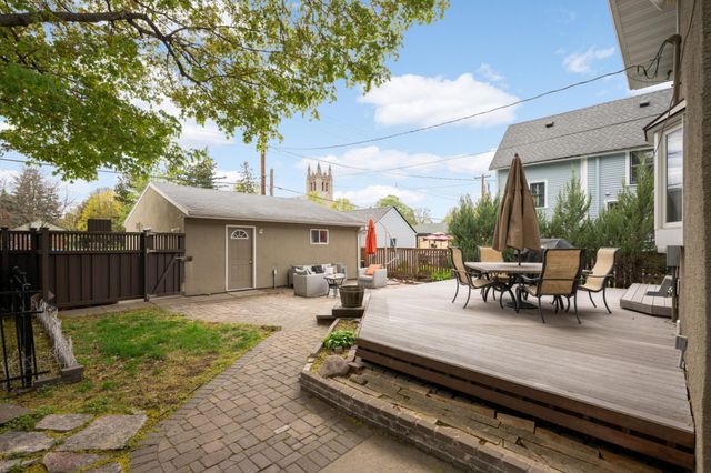 762 Holly Avenue, Saint Paul, MN 55104