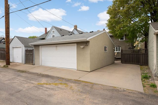 762 Holly Avenue, Saint Paul, MN 55104