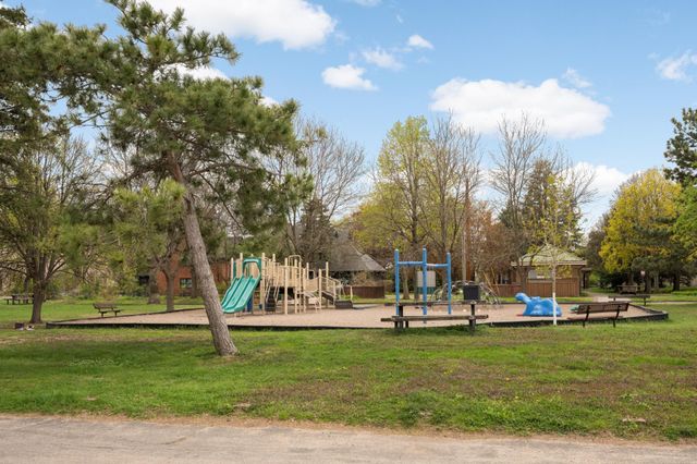 762 Holly Avenue, Saint Paul, MN 55104