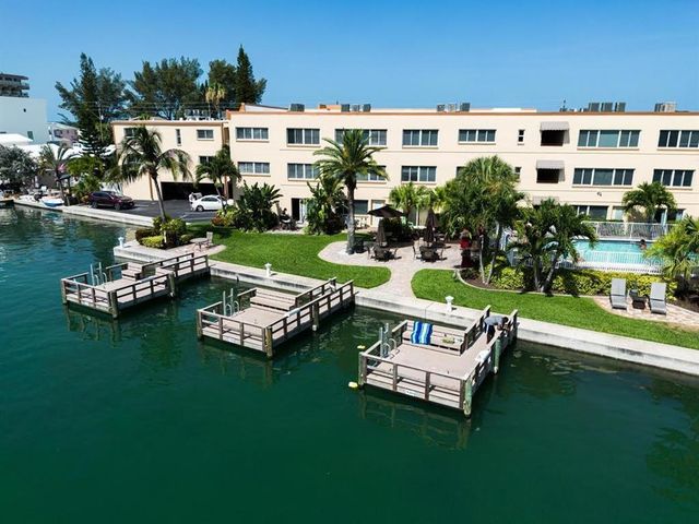 10265 GULF BOULEVARD A308, St Petersburg, FL 33706