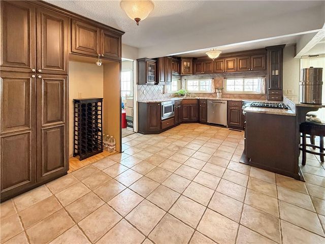 3040 Regency Drive, Independence, KS 67301