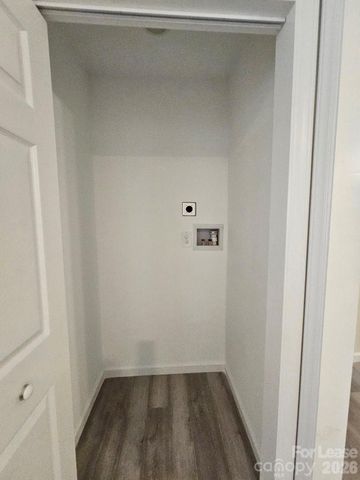 2507 Moreland Street, Charlotte, NC 28208