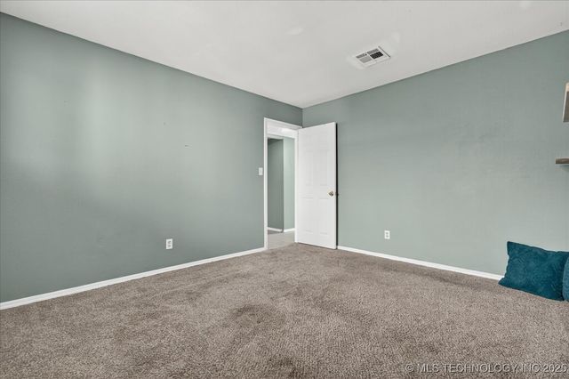 420 N Cummings Avenue, Bartlesville, OK 74006