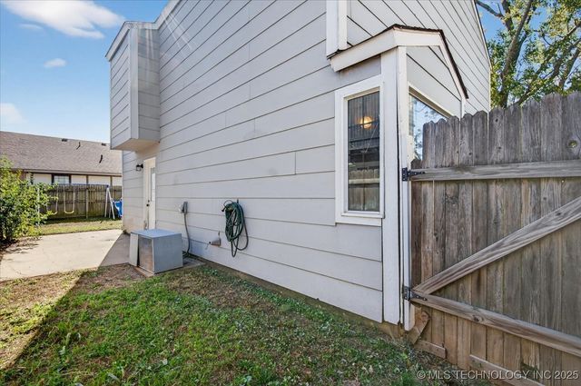 420 N Cummings Avenue, Bartlesville, OK 74006