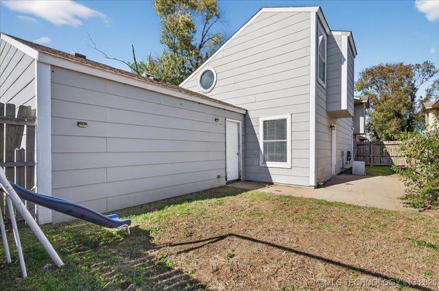 420 N Cummings Avenue, Bartlesville, OK 74006