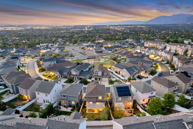 966 E DEER ARCH LN, Draper, UT 84020