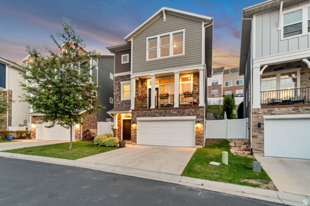 966 E DEER ARCH LN, Draper, UT 84020