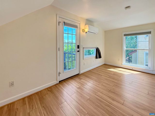 507 TYREE LN, Charlottesville, VA 22901