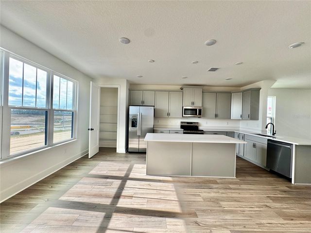 15046 GROVE LAKE DRIVE, Winter Garden, FL 34787