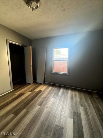 5806 Fleet Avenue, Cleveland, OH 44105