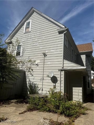 5806 Fleet Avenue, Cleveland, OH 44105