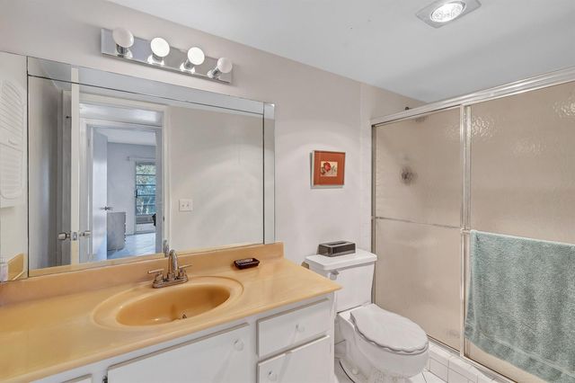 1902 Bermuda Circle L2, Coconut Creek, FL 33066