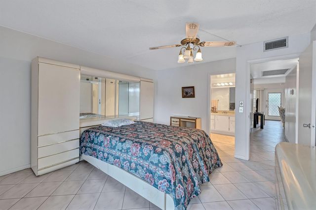 1902 Bermuda Circle L2, Coconut Creek, FL 33066