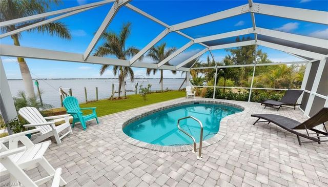 311 Bayridge PL, Punta Gorda, FL 33950