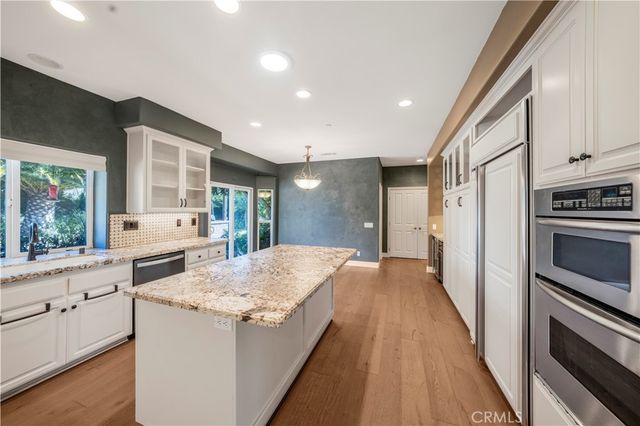 30415 Disney, Vista, CA 92084