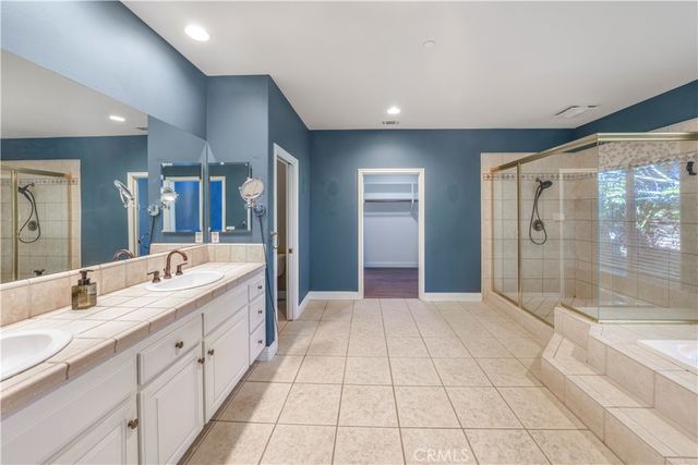 30415 Disney, Vista, CA 92084