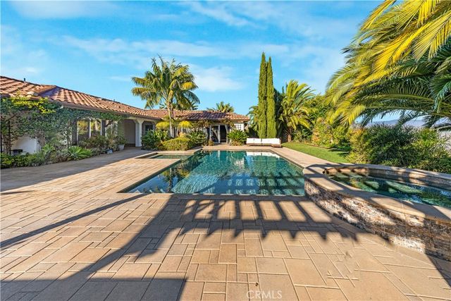 30415 Disney, Vista, CA 92084