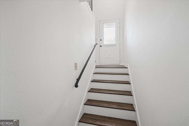 1205 Natchez Trace SW B, Marietta, GA 30008