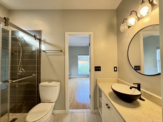 7145 Forrest Oaks Dr, Nashville, TN 37221