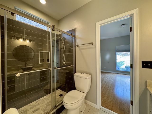 7145 Forrest Oaks Dr, Nashville, TN 37221
