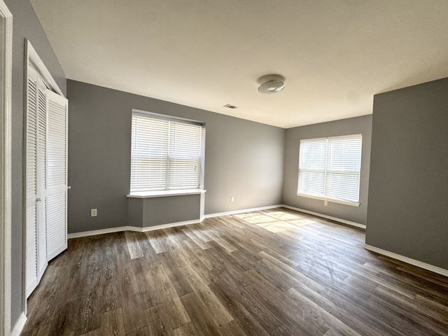 7145 Forrest Oaks Dr, Nashville, TN 37221