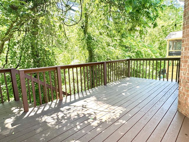 7145 Forrest Oaks Dr, Nashville, TN 37221