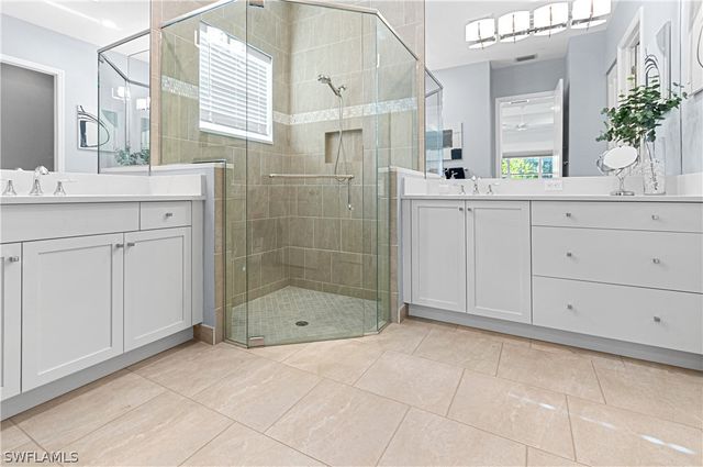 16492 ORINDA WAY, Bonita Springs, FL 34135