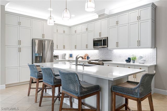 16492 ORINDA WAY, Bonita Springs, FL 34135