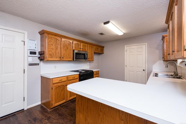 2460 Krysal Kreek Drive, Conway, AR 72032