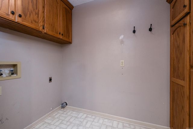 2460 Krysal Kreek Drive, Conway, AR 72032