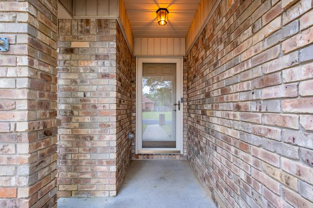 2460 Krysal Kreek Drive, Conway, AR 72032