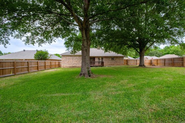 2460 Krysal Kreek Drive, Conway, AR 72032