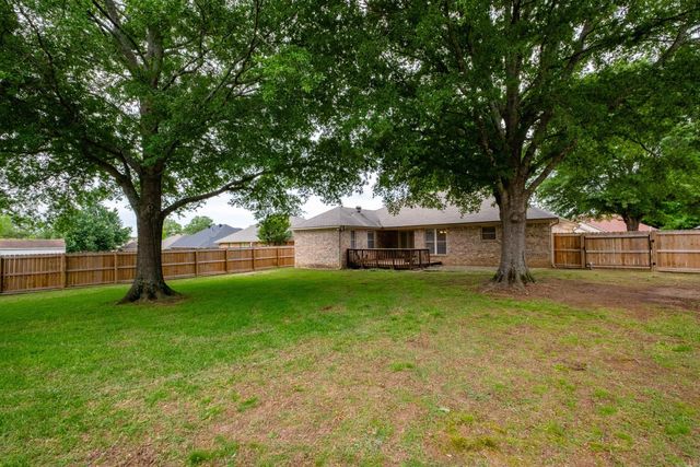 2460 Krysal Kreek Drive, Conway, AR 72032