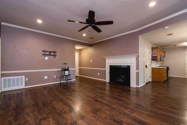 2460 Krysal Kreek Drive, Conway, AR 72032