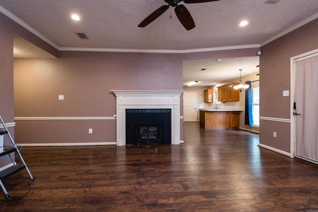 2460 Krysal Kreek Drive, Conway, AR 72032