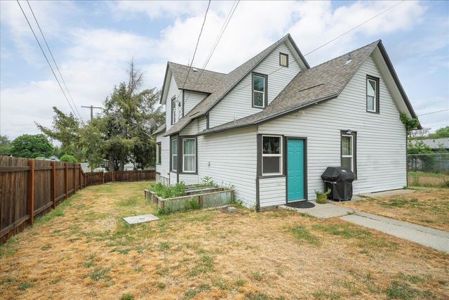 2502 E Hartson Ave, Spokane, WA 99202