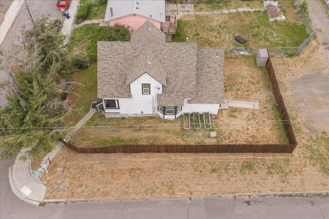 2502 E Hartson Ave, Spokane, WA 99202