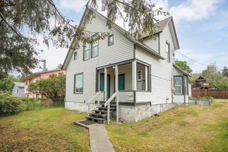 2502 E Hartson Ave, Spokane, WA 99202