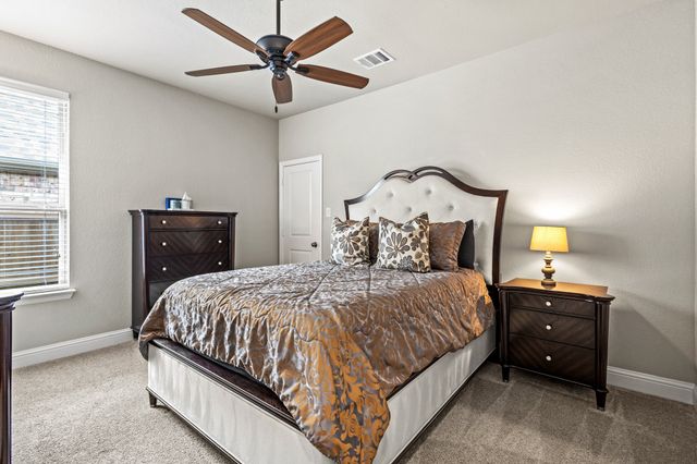3406 Woodford Drive, Mansfield, TX 76084