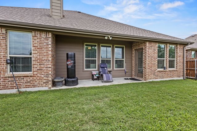 3406 Woodford Drive, Mansfield, TX 76084