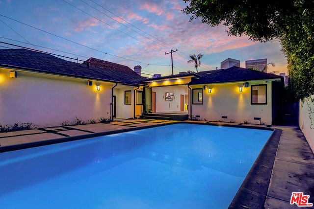 344 S Roxbury Drive, Beverly Hills, CA 90212