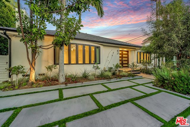 344 S Roxbury Drive, Beverly Hills, CA 90212