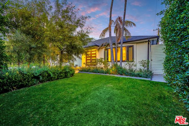 344 S Roxbury Drive, Beverly Hills, CA 90212