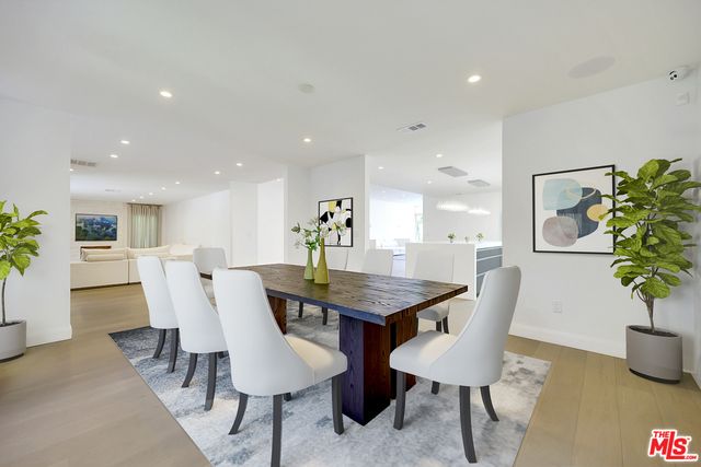 344 S Roxbury Drive, Beverly Hills, CA 90212